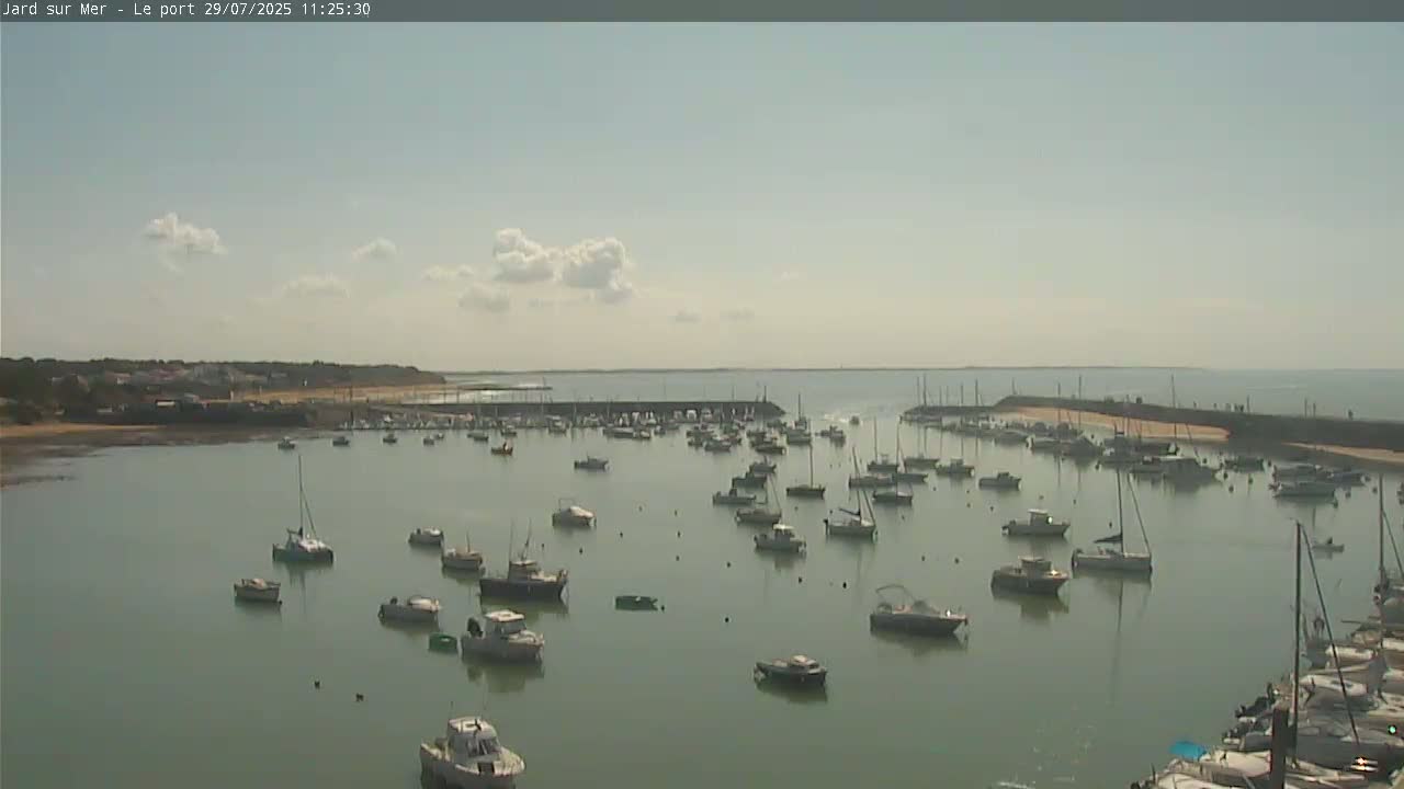 Port of Jard sur Mer & Marine Live Cam - Les Sables-d'Olonne, Vendée, Pays de la Loire, France