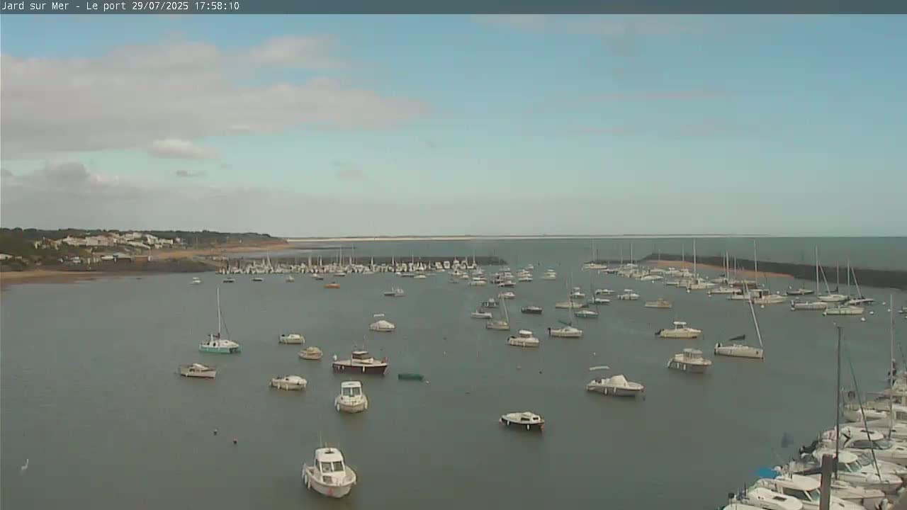Port of Jard sur Mer & Marine Live Cam - Les Sables-d'Olonne, Vendée, Pays de la Loire, France