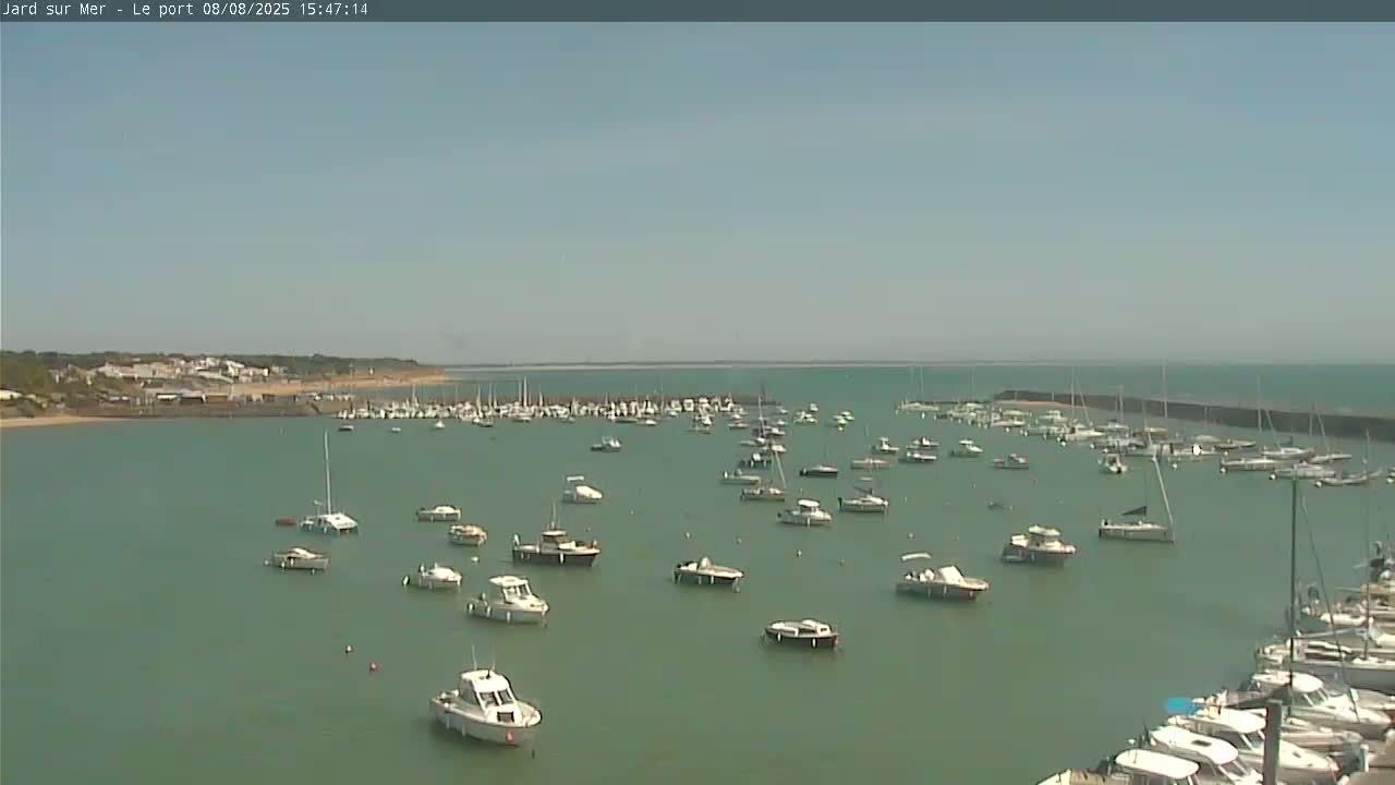 Port of Jard sur Mer & Marine Live Cam - Les Sables-d'Olonne, Vendée, Pays de la Loire, France