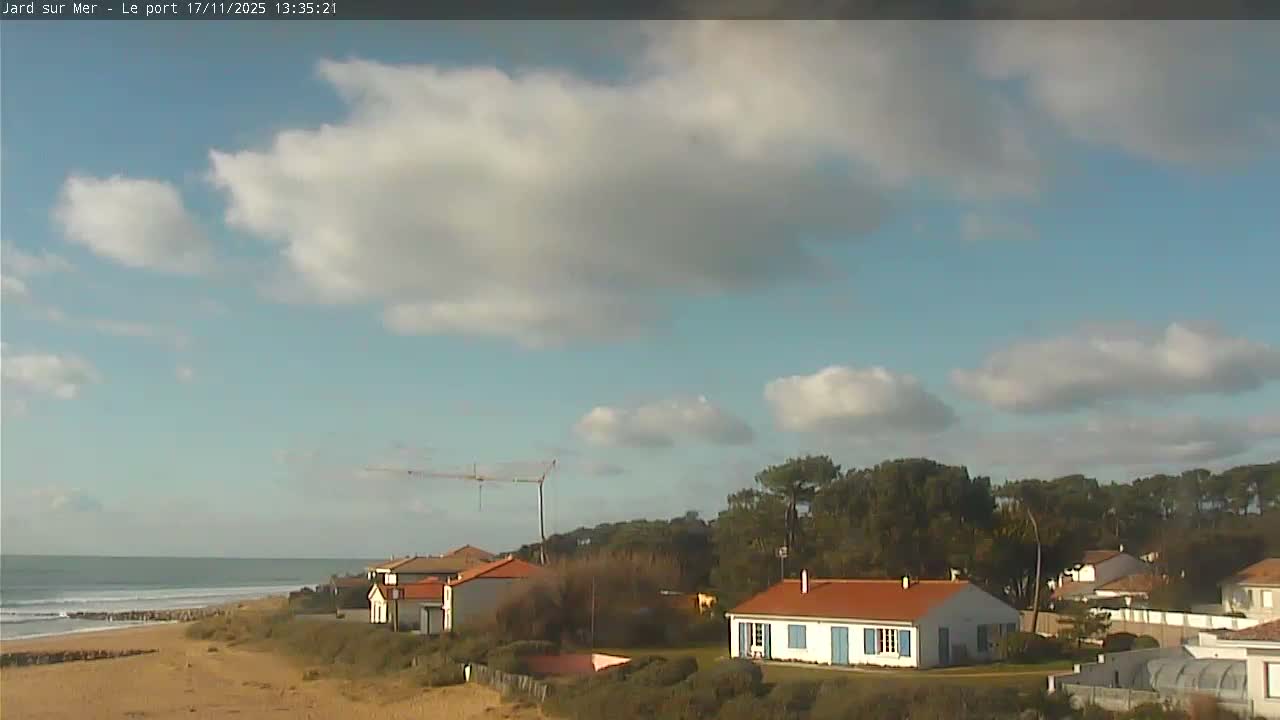 Port of Jard sur Mer & Marine Live Cam - Les Sables-d'Olonne, Vendée, Pays de la Loire, France