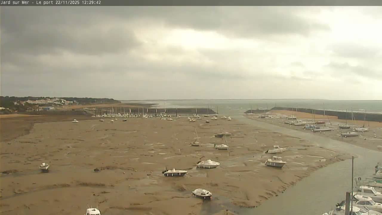 Port of Jard sur Mer & Marine Live Cam - Les Sables-d'Olonne, Vendée, Pays de la Loire, France