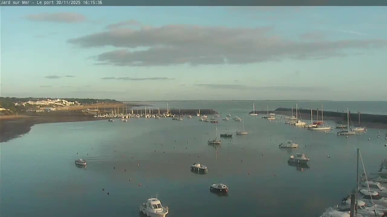 Port of Jard sur Mer & Marine Live Cam - Les Sables-d'Olonne, Vendée, Pays de la Loire, France