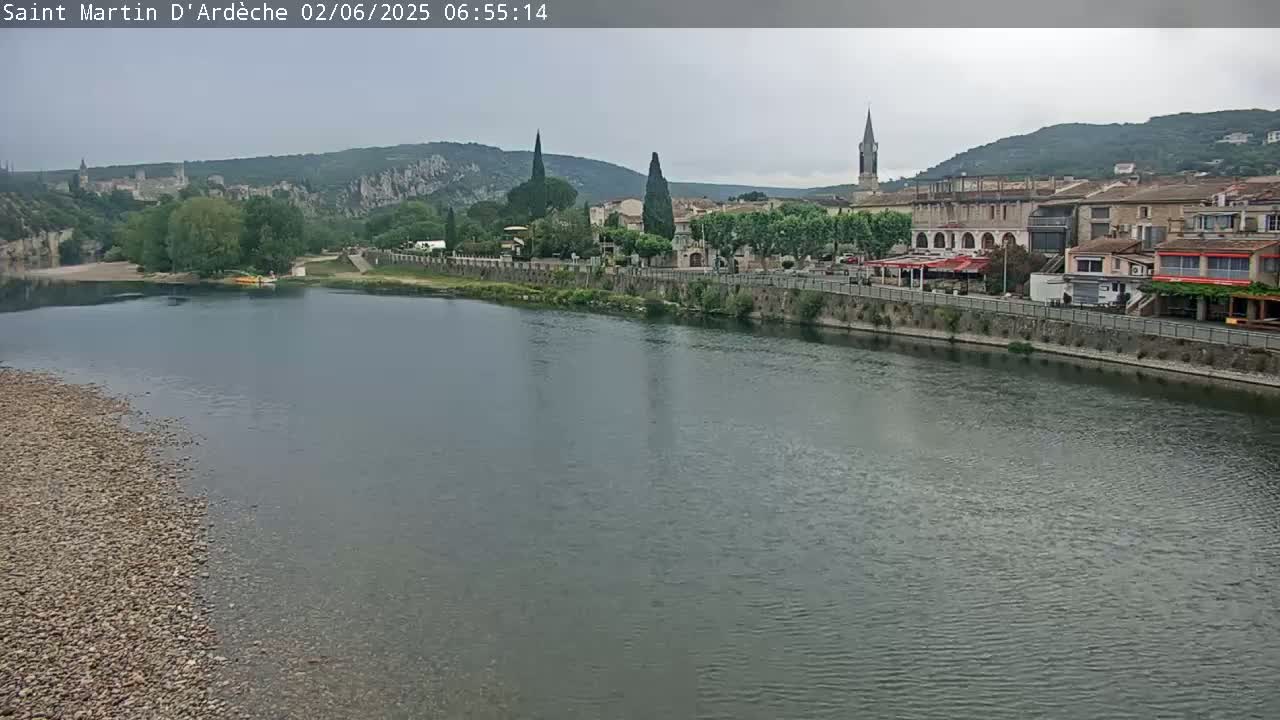 Saint Martin d'Ardèche Village & Ardeche River View Live Cam - Privas, Ardeche, Auvergne-Rhône-Alpes, France