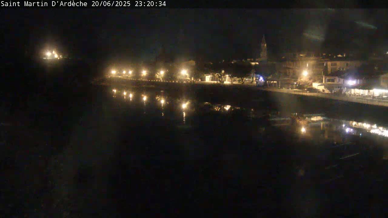 Saint Martin d'Ardèche Village & Ardeche River View Live Cam - Privas, Ardeche, Auvergne-Rhône-Alpes, France