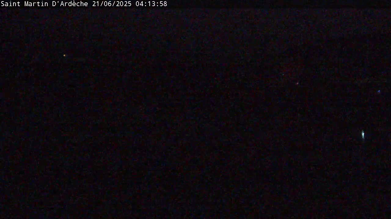 Saint Martin d'Ardèche Village & Ardeche River View Live Cam - Privas, Ardeche, Auvergne-Rhône-Alpes, France