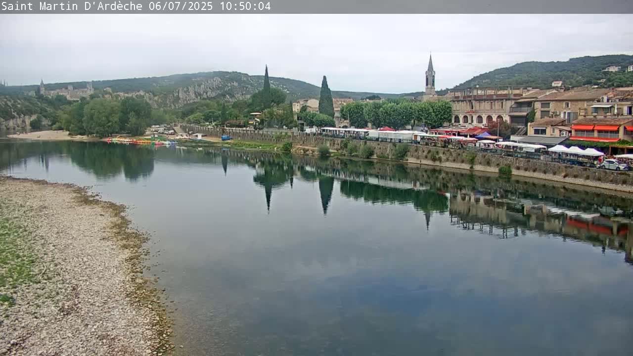 Saint Martin d'Ardèche Village & Ardeche River View Live Cam - Privas, Ardeche, Auvergne-Rhône-Alpes, France