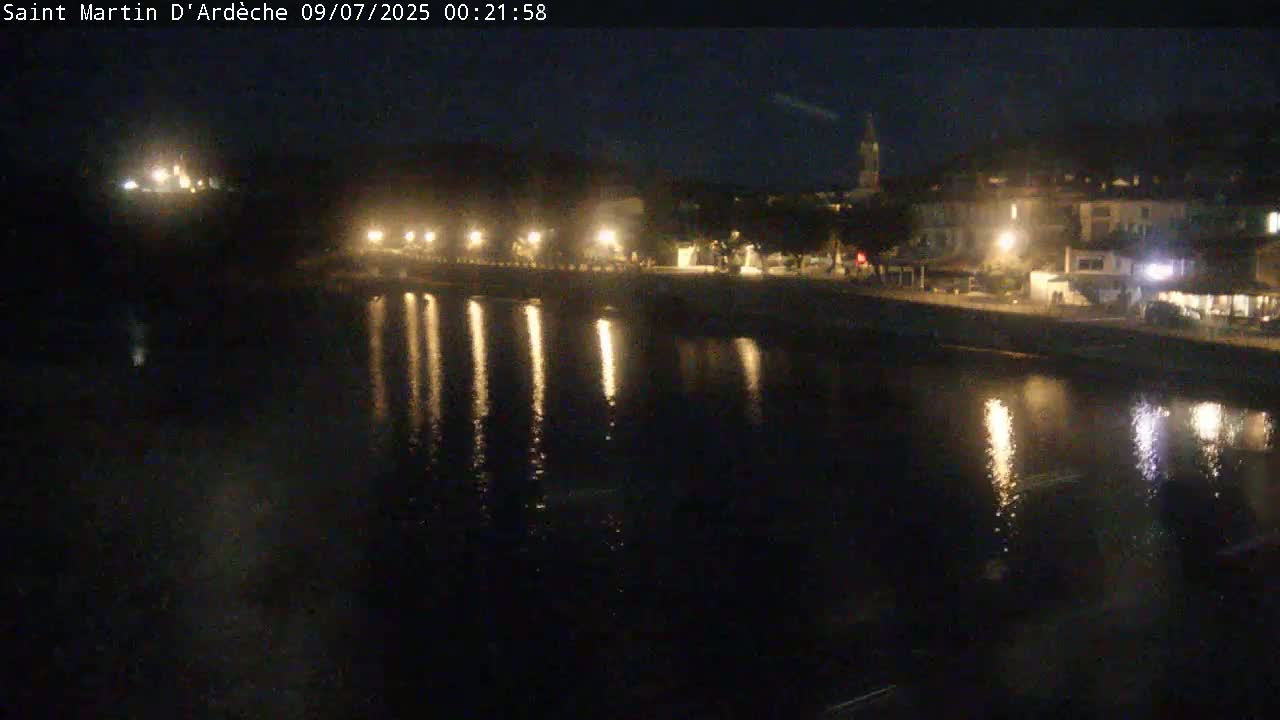 Saint Martin d'Ardèche Village & Ardeche River View Live Cam - Privas, Ardeche, Auvergne-Rhône-Alpes, France