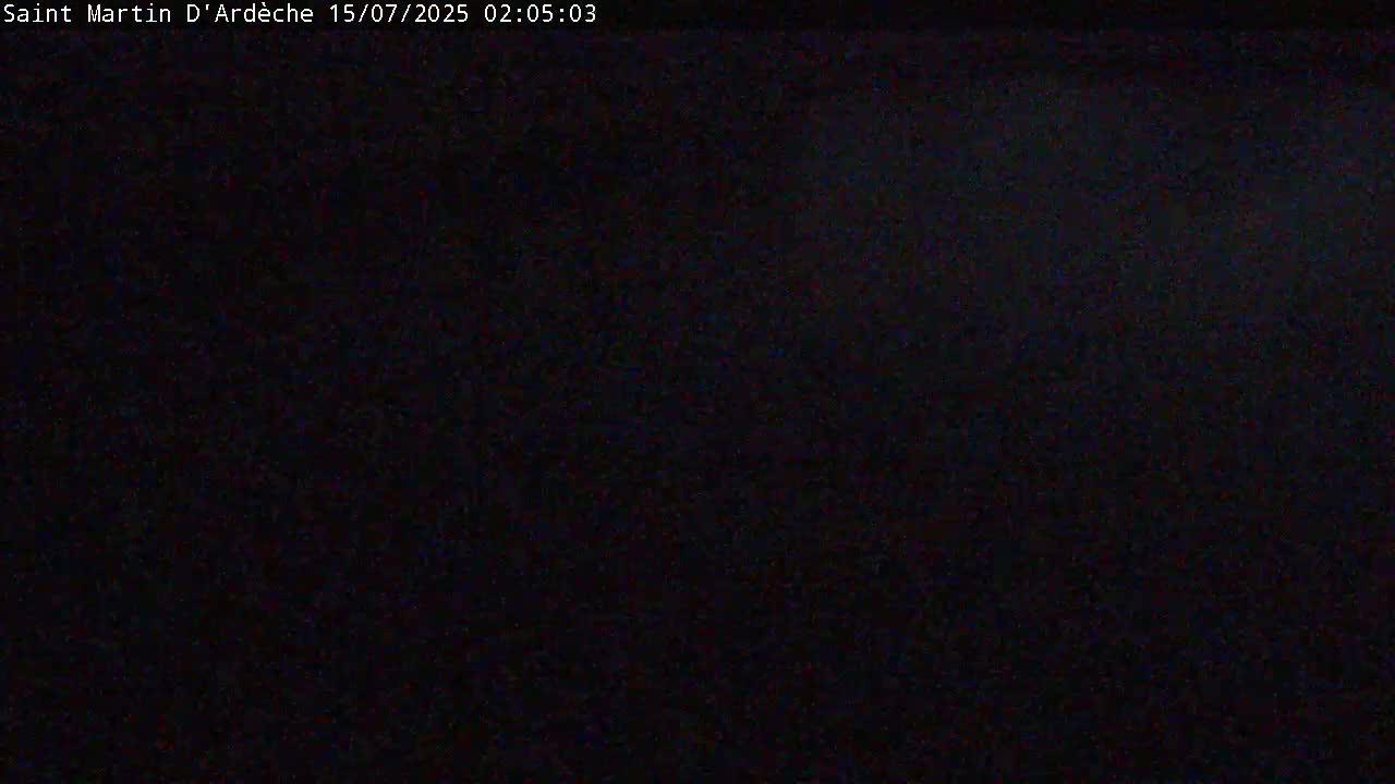 Saint Martin d'Ardèche Village & Ardeche River View Live Cam - Privas, Ardeche, Auvergne-Rhône-Alpes, France