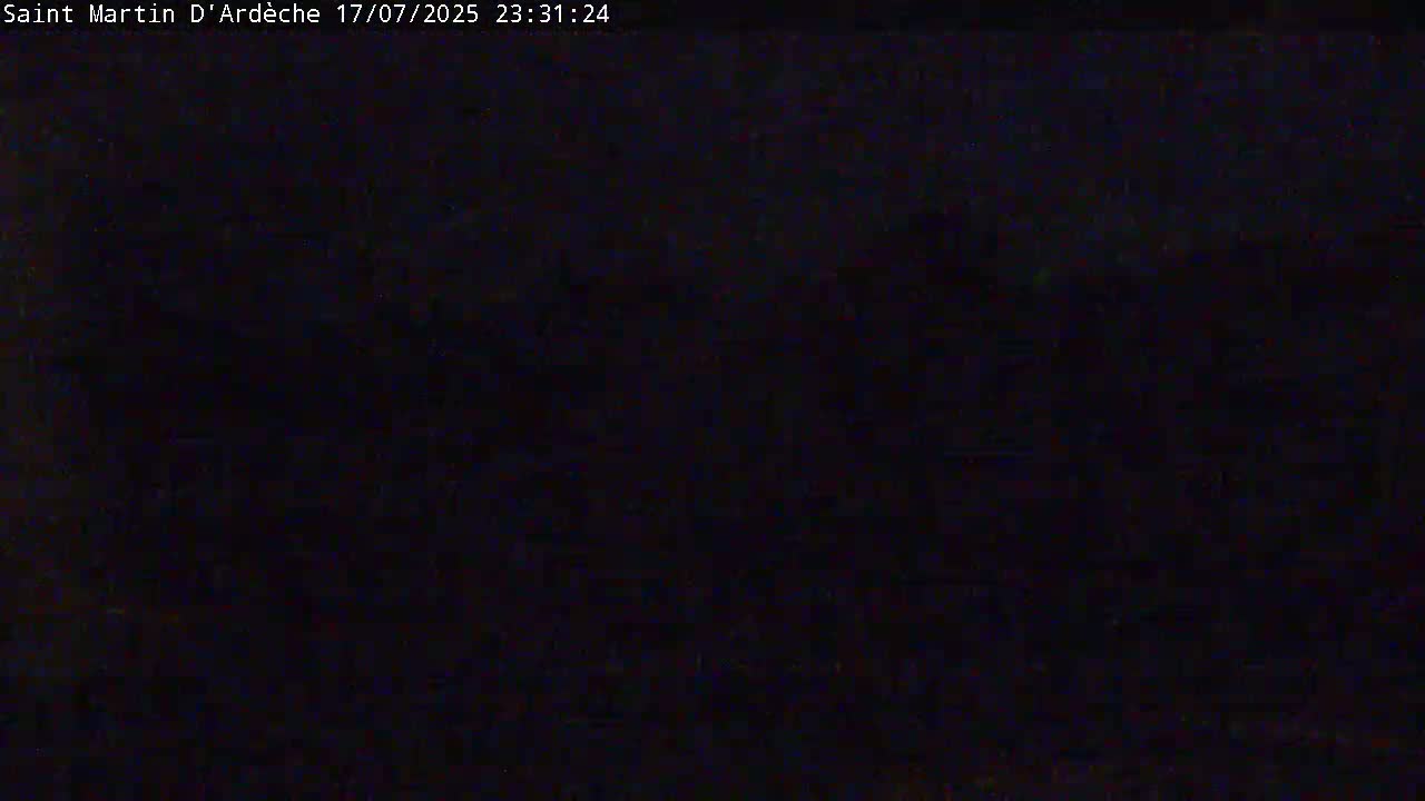 Saint Martin d'Ardèche Village & Ardeche River View Live Cam - Privas, Ardeche, Auvergne-Rhône-Alpes, France