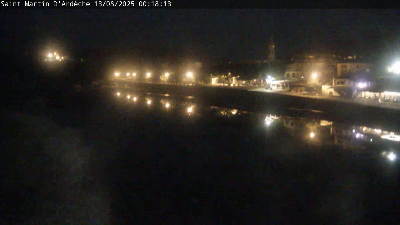 Saint Martin d'Ardèche Village & Ardeche River View Live Cam - Privas, Ardeche, Auvergne-Rhône-Alpes, France