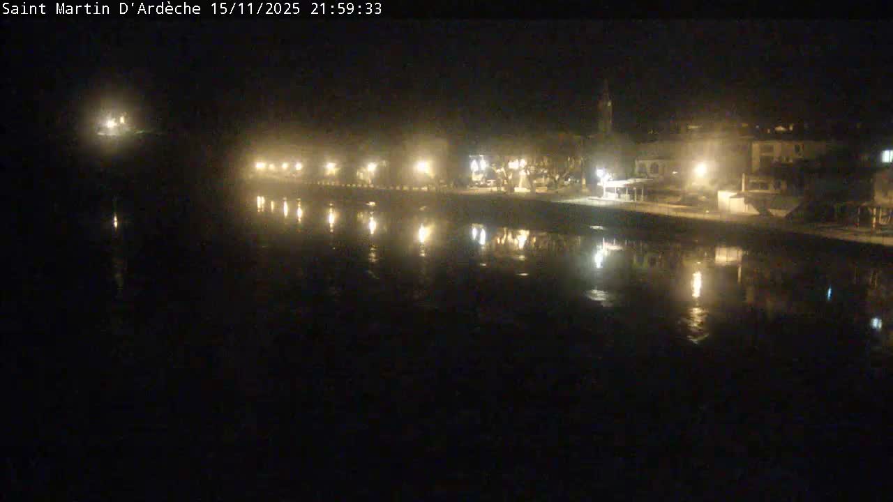 Saint Martin d'Ardèche Village & Ardeche River View Live Cam - Privas, Ardeche, Auvergne-Rhône-Alpes, France
