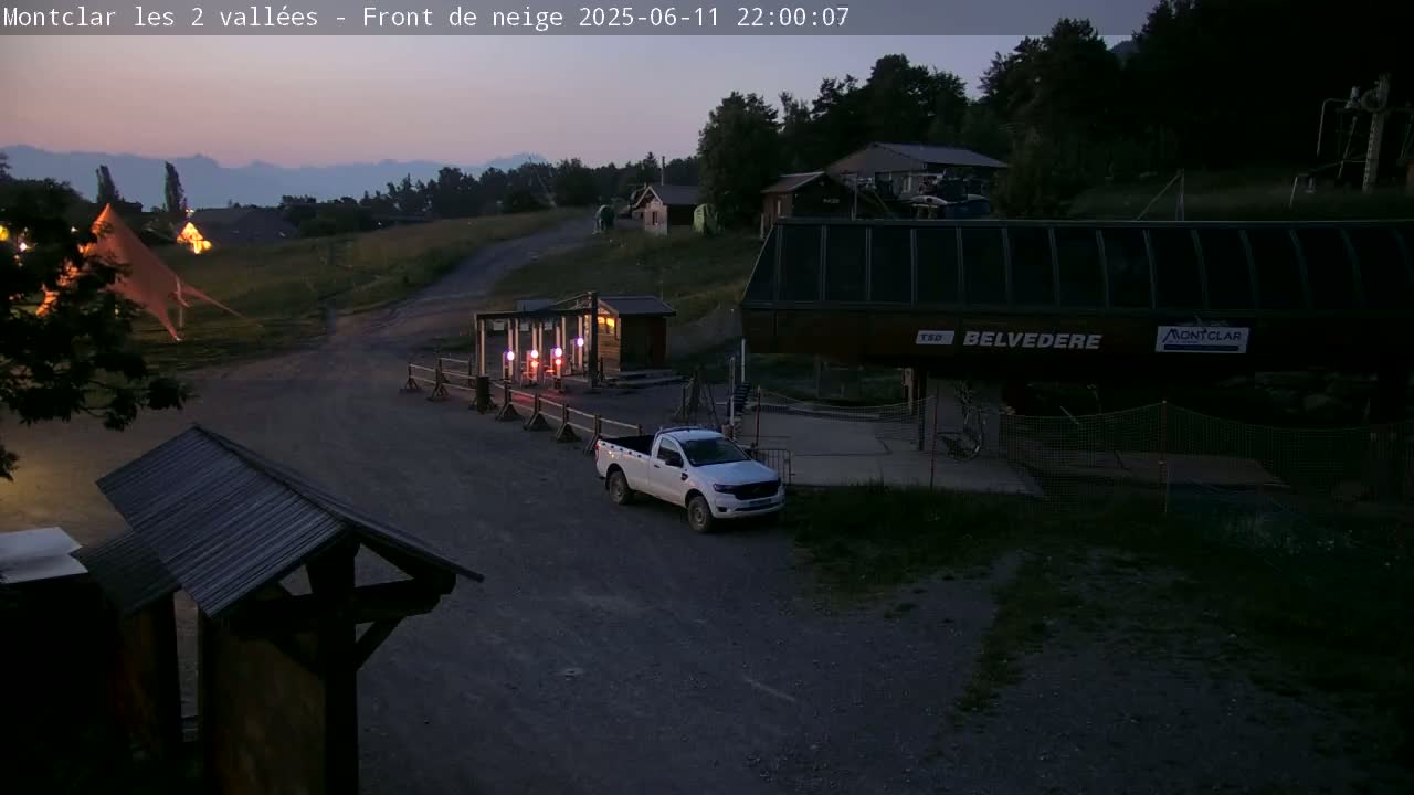 Saint Jaen, Montclar Station les 2 Vallées ( Station the 2 Valleys) & Hotel Area Live Cam - Digne-les-Bains, 	Alpes-de-Haute-Provence, Provence-Alpes-Côte d’Azur, France
