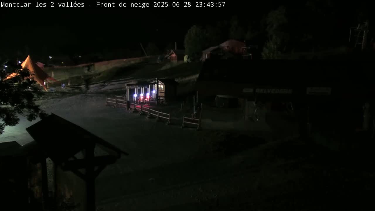 Saint Jaen, Montclar Station les 2 Vallées ( Station the 2 Valleys) & Hotel Area Live Cam - Digne-les-Bains, 	Alpes-de-Haute-Provence, Provence-Alpes-Côte d’Azur, France
