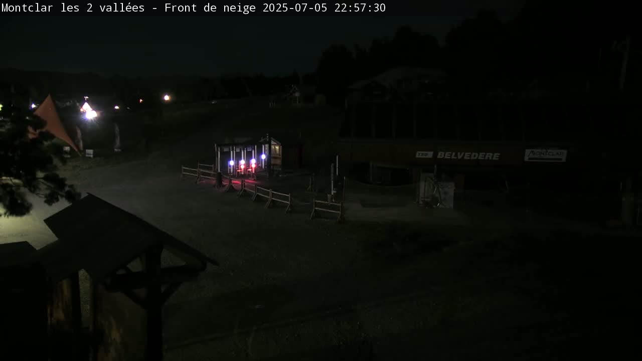Saint Jaen, Montclar Station les 2 Vallées ( Station the 2 Valleys) & Hotel Area Live Cam - Digne-les-Bains, 	Alpes-de-Haute-Provence, Provence-Alpes-Côte d’Azur, France