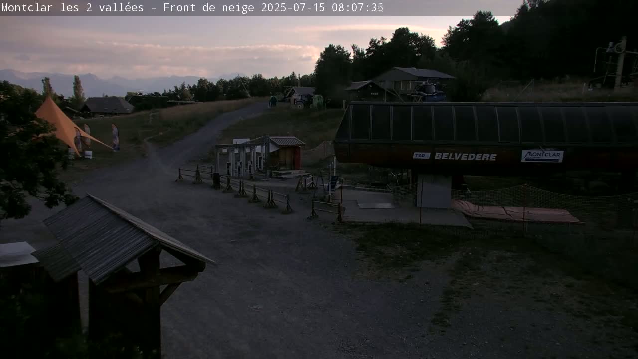 Saint Jaen, Montclar Station les 2 Vallées ( Station the 2 Valleys) & Hotel Area Live Cam - Digne-les-Bains, 	Alpes-de-Haute-Provence, Provence-Alpes-Côte d’Azur, France