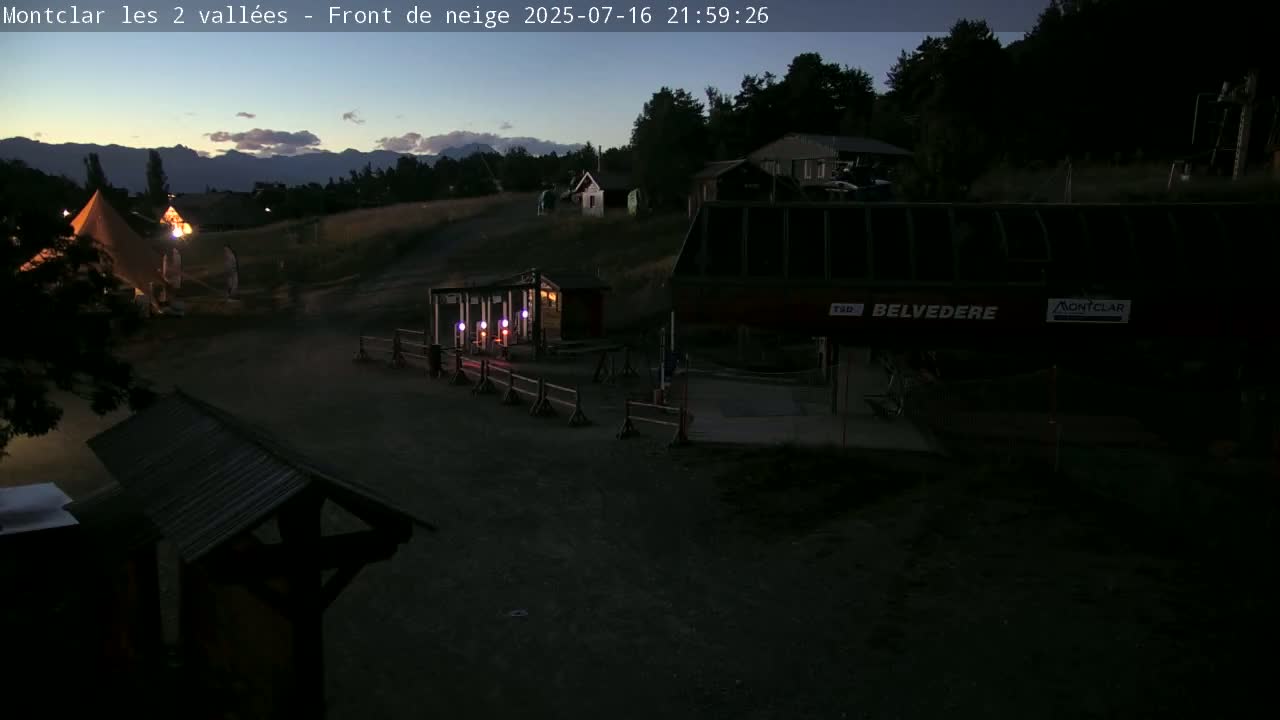 Saint Jaen, Montclar Station les 2 Vallées ( Station the 2 Valleys) & Hotel Area Live Cam - Digne-les-Bains, 	Alpes-de-Haute-Provence, Provence-Alpes-Côte d’Azur, France