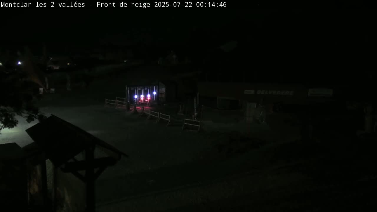 Saint Jaen, Montclar Station les 2 Vallées ( Station the 2 Valleys) & Hotel Area Live Cam - Digne-les-Bains, 	Alpes-de-Haute-Provence, Provence-Alpes-Côte d’Azur, France