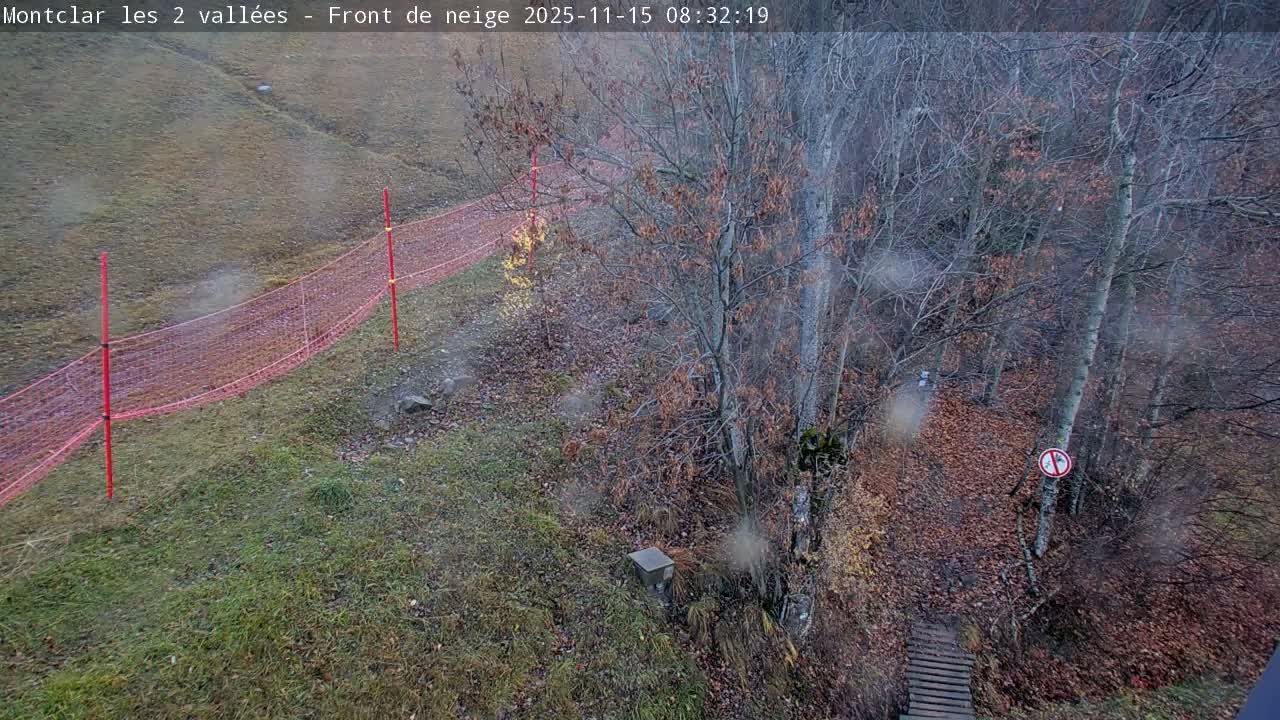 Saint Jaen, Montclar Station les 2 Vallées ( Station the 2 Valleys) & Hotel Area Live Cam - Digne-les-Bains, 	Alpes-de-Haute-Provence, Provence-Alpes-Côte d’Azur, France