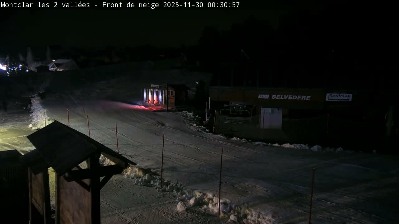 Saint Jaen, Montclar Station les 2 Vallées ( Station the 2 Valleys) & Hotel Area Live Cam - Digne-les-Bains, 	Alpes-de-Haute-Provence, Provence-Alpes-Côte d’Azur, France