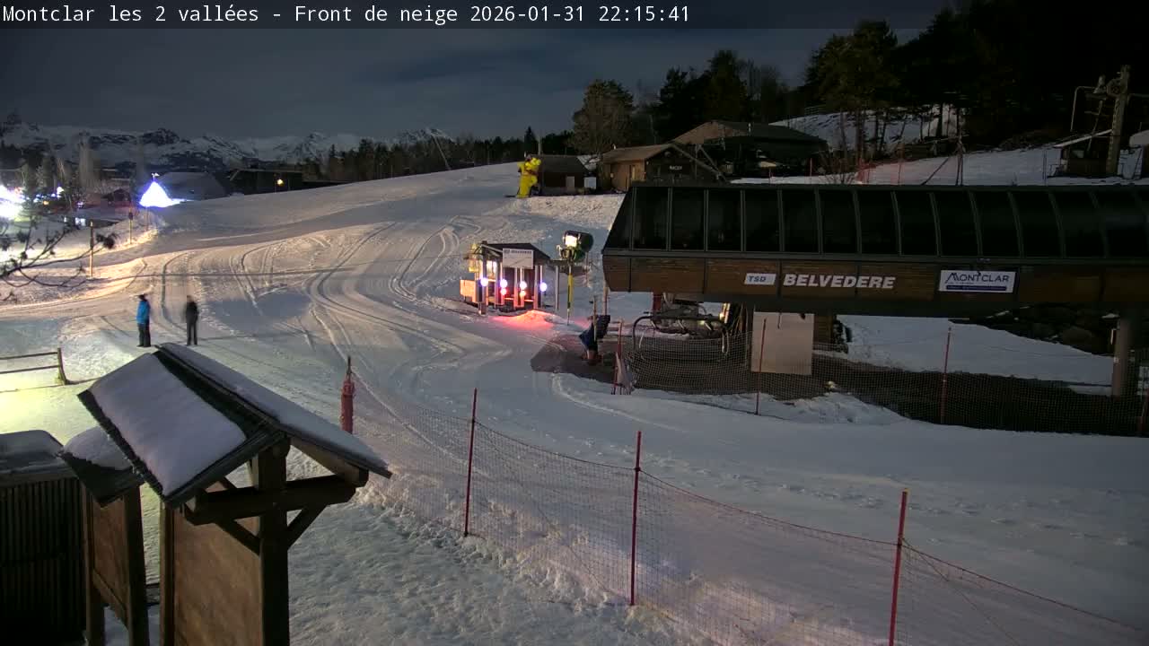 Saint Jaen, Montclar Station les 2 Vallées ( Station the 2 Valleys) & Hotel Area Live Cam - Digne-les-Bains, 	Alpes-de-Haute-Provence, Provence-Alpes-Côte d’Azur, France