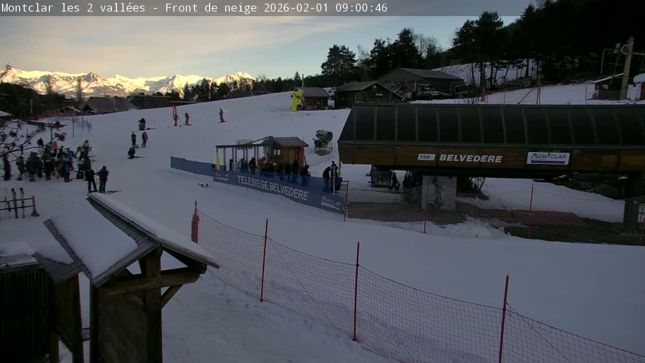 Saint Jaen, Montclar Station les 2 Vallées ( Station the 2 Valleys) & Hotel Area Live Cam - Digne-les-Bains, 	Alpes-de-Haute-Provence, Provence-Alpes-Côte d’Azur, France