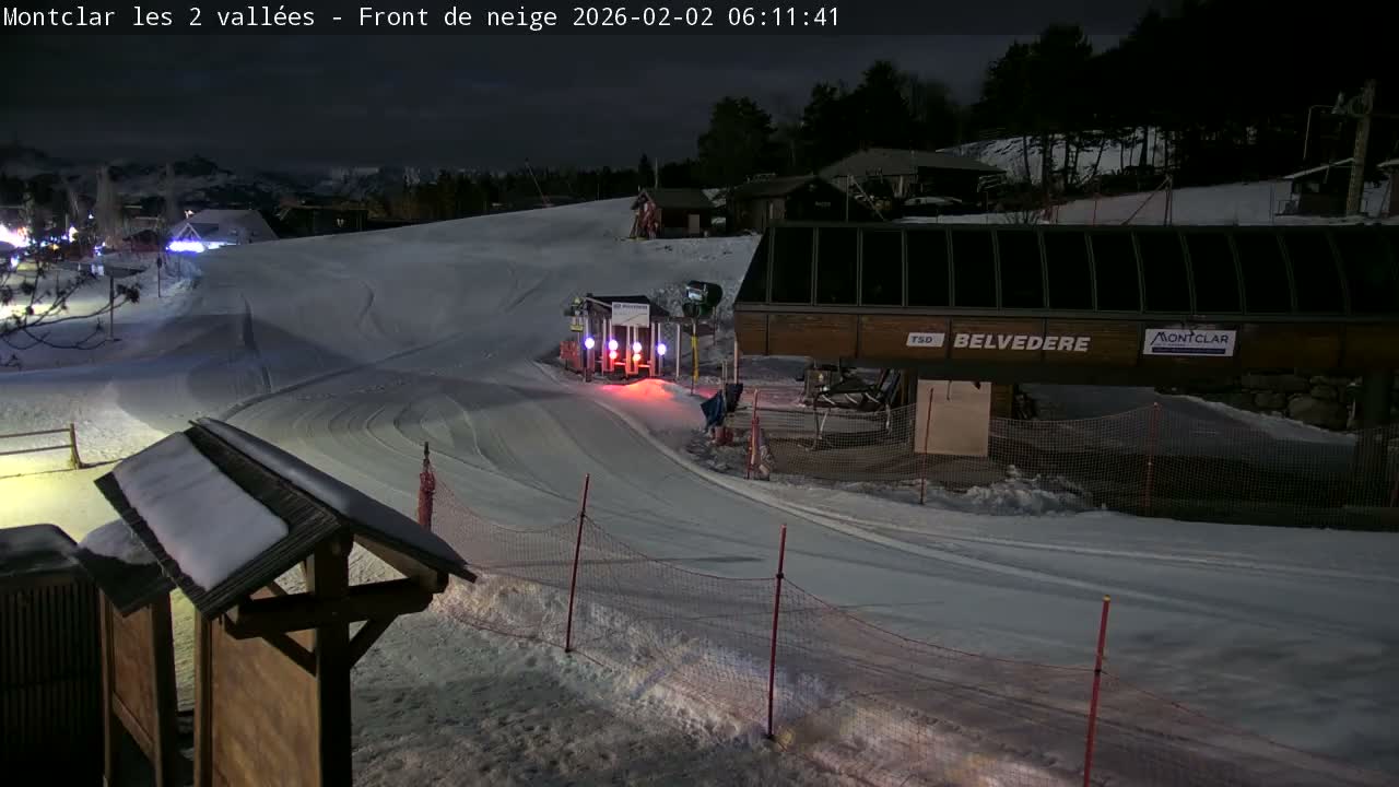 Saint Jaen, Montclar Station les 2 Vallées ( Station the 2 Valleys) & Hotel Area Live Cam - Digne-les-Bains, 	Alpes-de-Haute-Provence, Provence-Alpes-Côte d’Azur, France