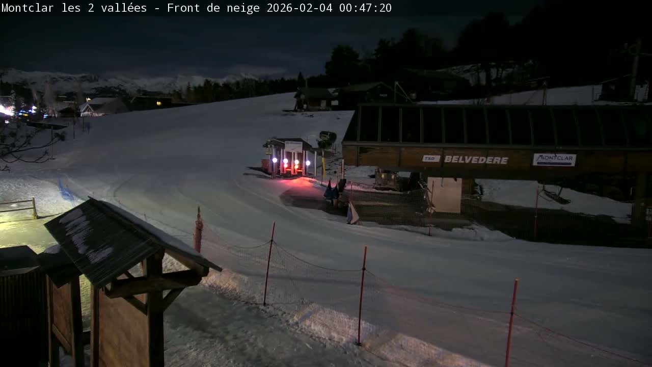 Saint Jaen, Montclar Station les 2 Vallées ( Station the 2 Valleys) & Hotel Area Live Cam - Digne-les-Bains, 	Alpes-de-Haute-Provence, Provence-Alpes-Côte d’Azur, France