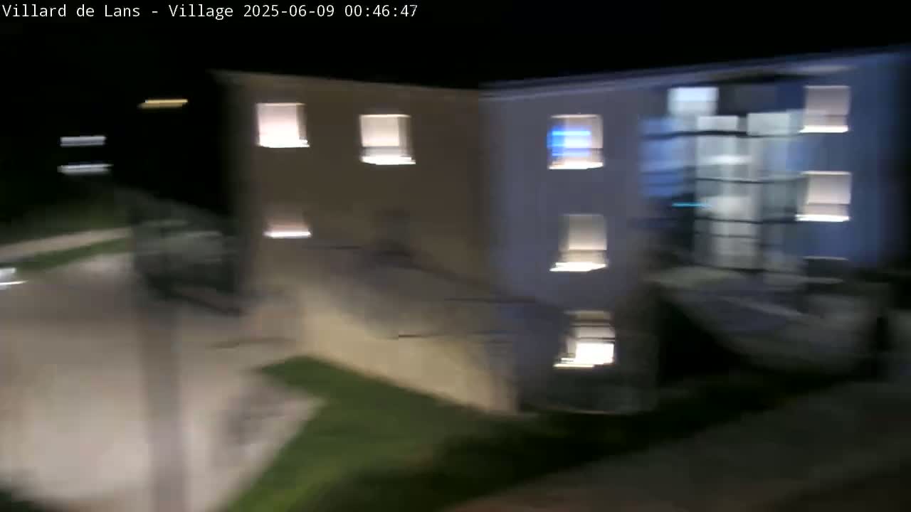 Villard de Lans City Live Cam - Grenoble, Isère, Auvergne-Rhône-Alpes, France