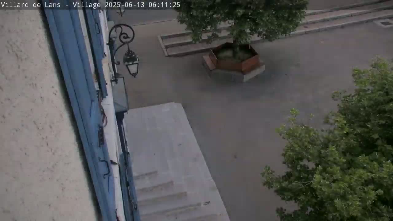 Villard de Lans City Live Cam - Grenoble, Isère, Auvergne-Rhône-Alpes, France