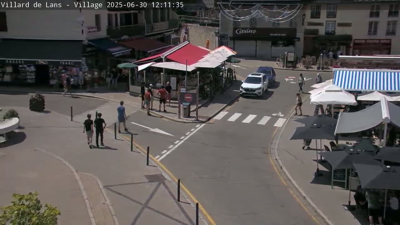 Villard de Lans City Live Cam - Grenoble, Isère, Auvergne-Rhône-Alpes, France