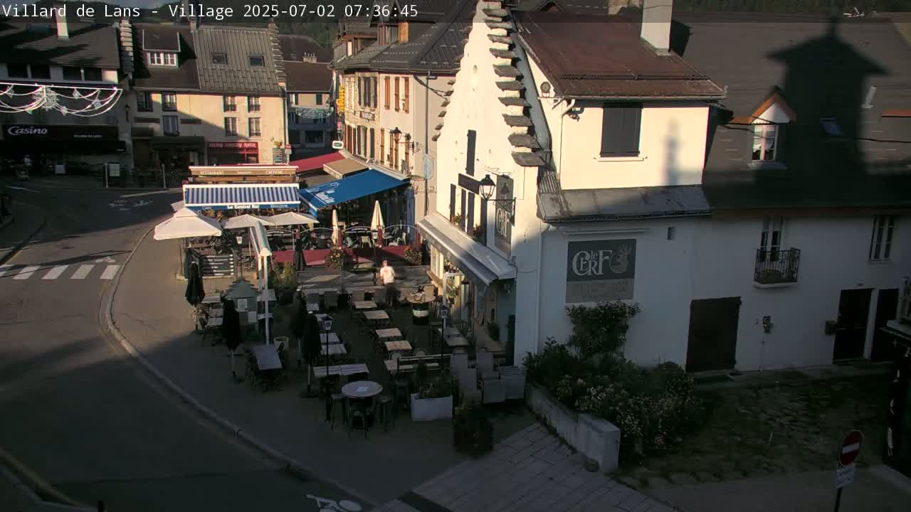 Villard de Lans City Live Cam - Grenoble, Isère, Auvergne-Rhône-Alpes, France