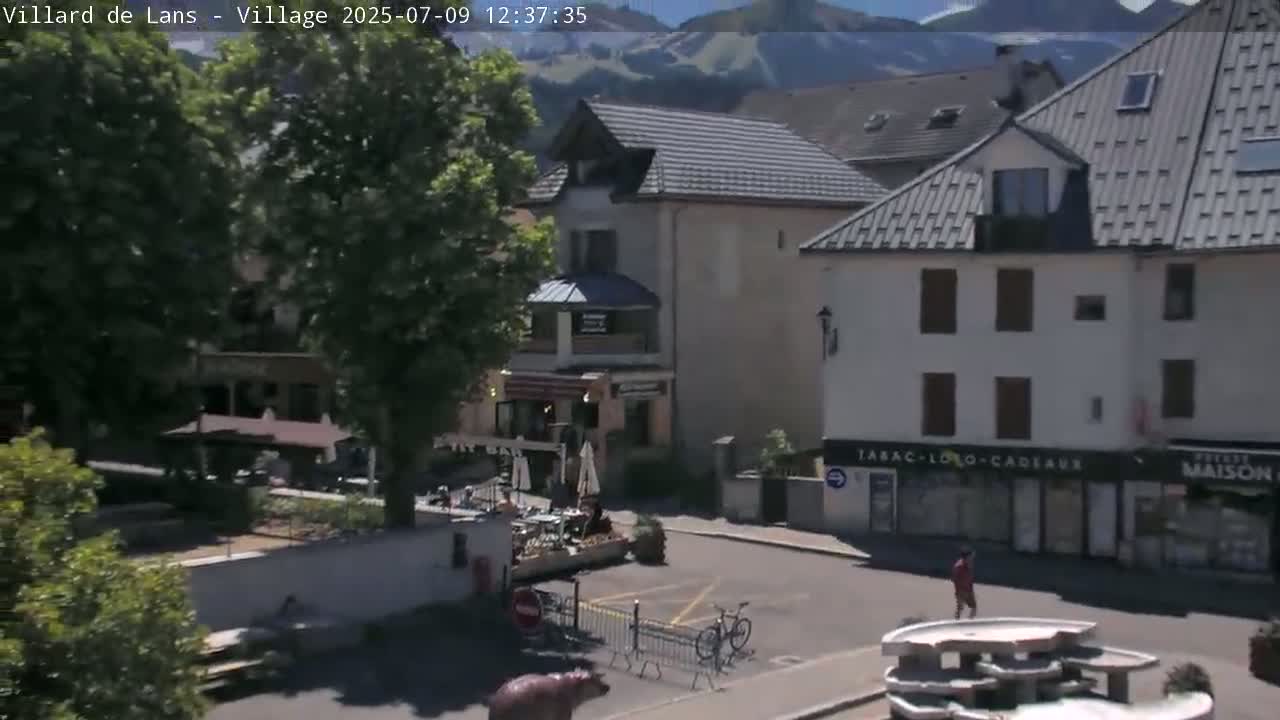 Villard de Lans City Live Cam - Grenoble, Isère, Auvergne-Rhône-Alpes, France