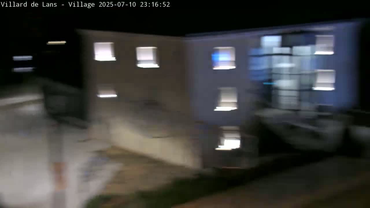 Villard de Lans City Live Cam - Grenoble, Isère, Auvergne-Rhône-Alpes, France