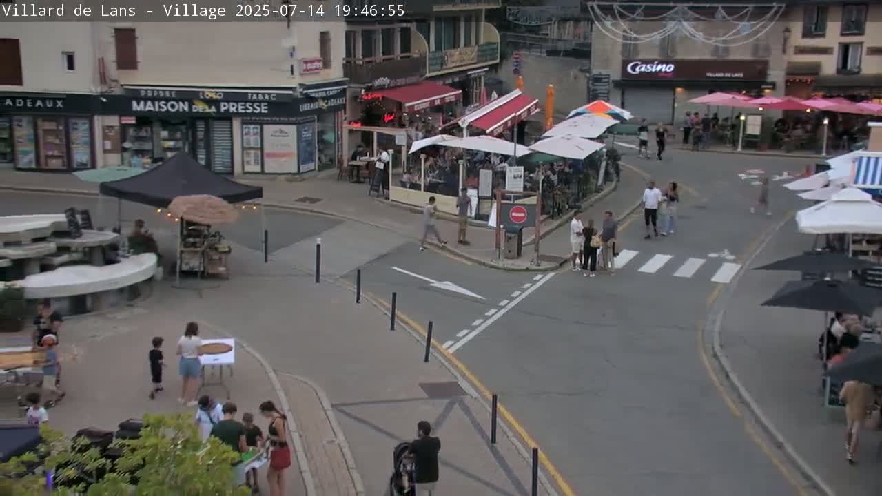 Villard de Lans City Live Cam - Grenoble, Isère, Auvergne-Rhône-Alpes, France