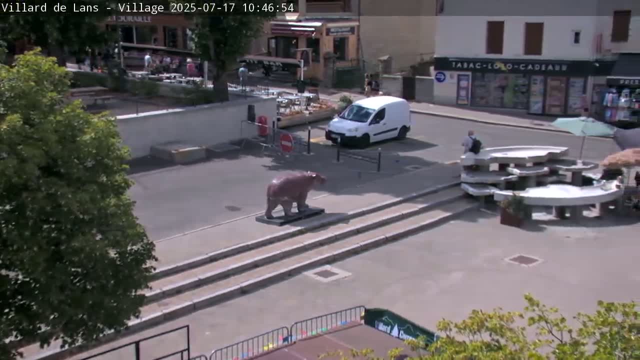 Villard de Lans City Live Cam - Grenoble, Isère, Auvergne-Rhône-Alpes, France