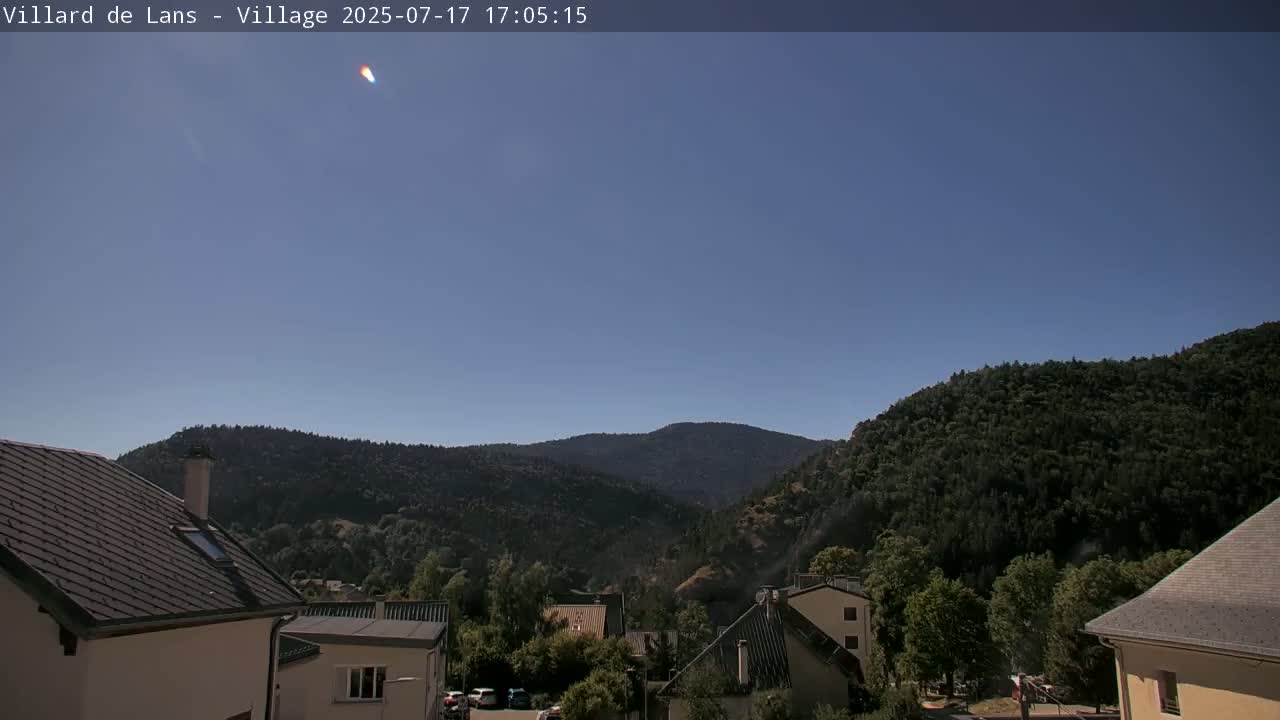 Villard de Lans City Live Cam - Grenoble, Isère, Auvergne-Rhône-Alpes, France