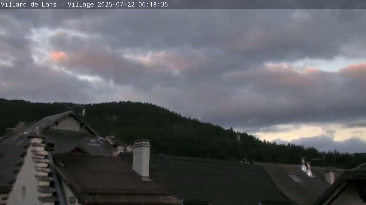 Villard de Lans City Live Cam - Grenoble, Isère, Auvergne-Rhône-Alpes, France