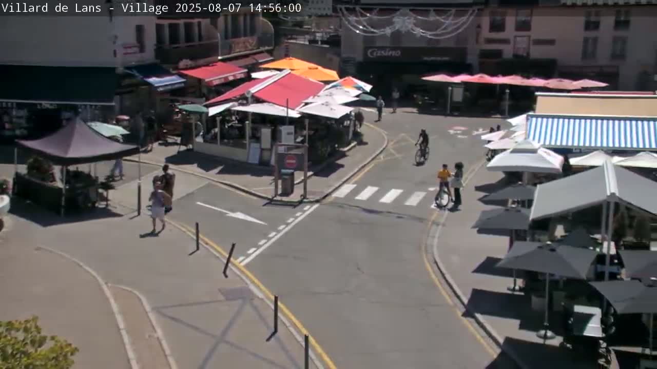 Villard de Lans City Live Cam - Grenoble, Isère, Auvergne-Rhône-Alpes, France