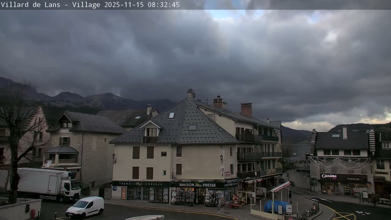Villard de Lans City Live Cam - Grenoble, Isère, Auvergne-Rhône-Alpes, France