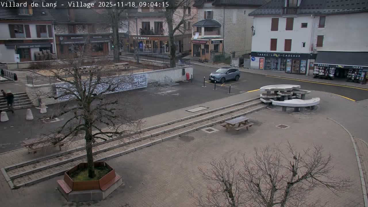 Villard de Lans City Live Cam - Grenoble, Isère, Auvergne-Rhône-Alpes, France