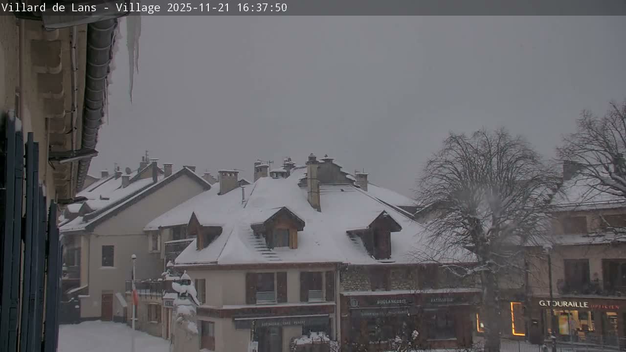 Villard de Lans City Live Cam - Grenoble, Isère, Auvergne-Rhône-Alpes, France