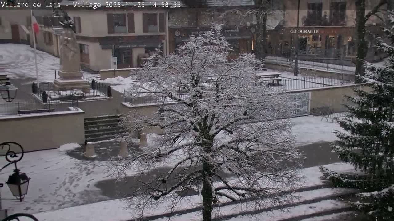Villard de Lans City Live Cam - Grenoble, Isère, Auvergne-Rhône-Alpes, France