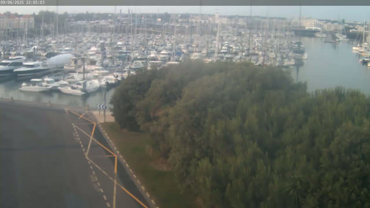 Les Sables-d'Olonne City & Port de Plaisance Olona Port Live Cam - Les Sables-d'Olonne, Vendée, Pays de la Loire, France
