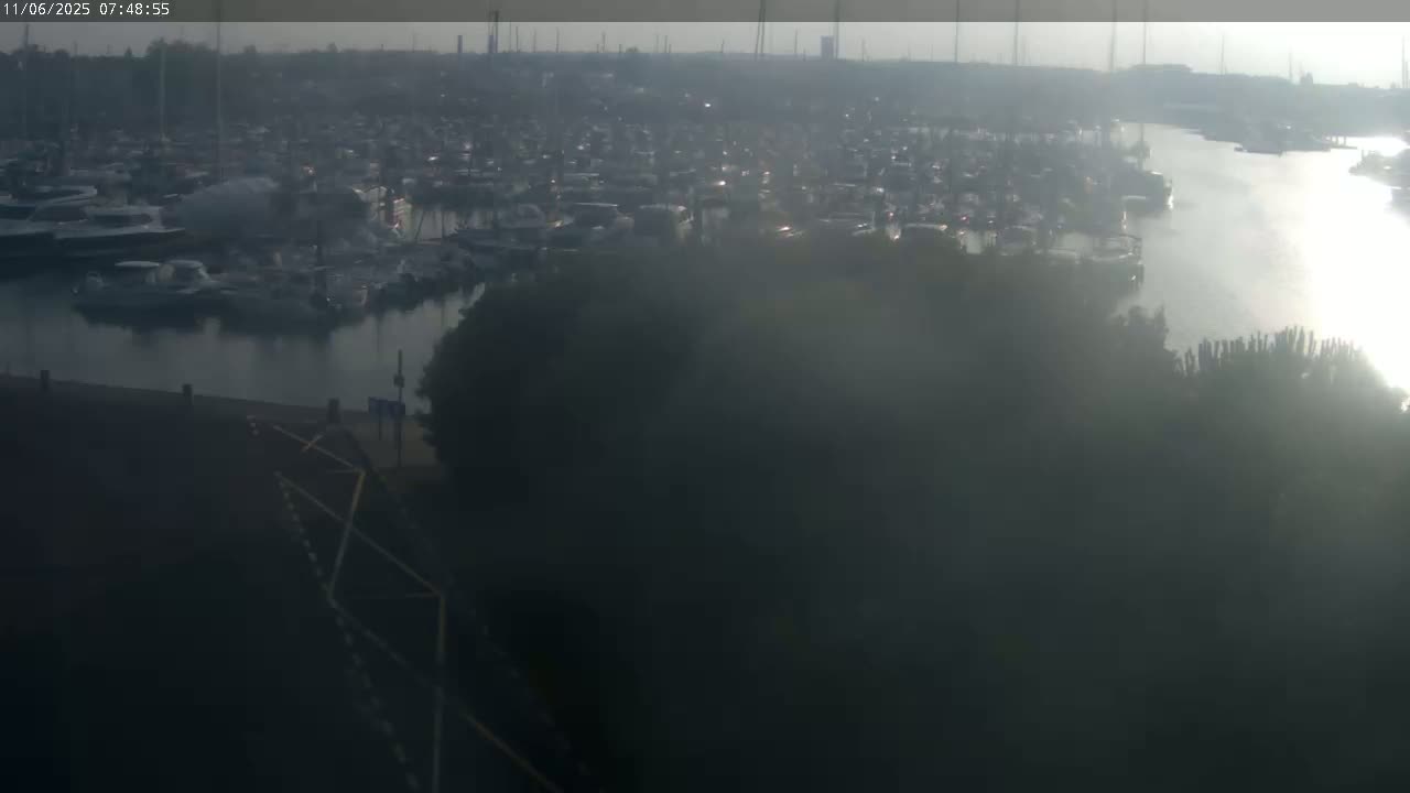 Les Sables-d'Olonne City & Port de Plaisance Olona Port Live Cam - Les Sables-d'Olonne, Vendée, Pays de la Loire, France