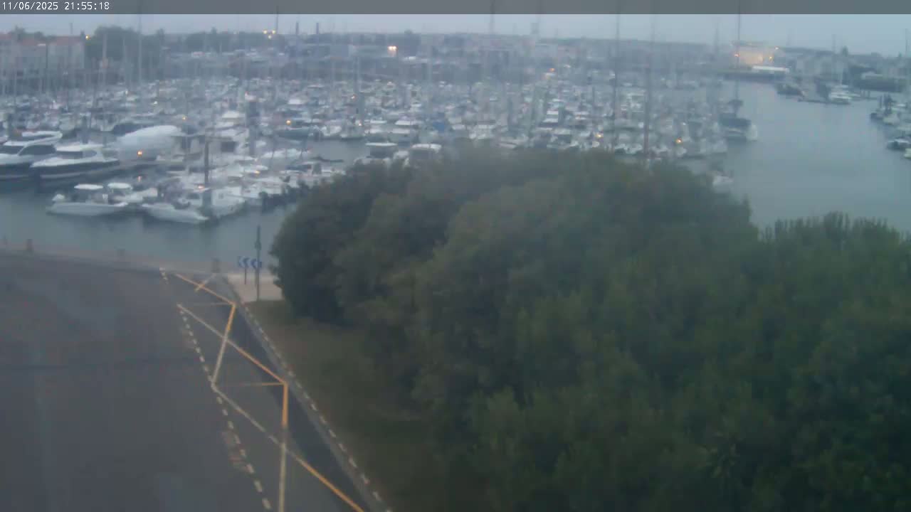Les Sables-d'Olonne City & Port de Plaisance Olona Port Live Cam - Les Sables-d'Olonne, Vendée, Pays de la Loire, France