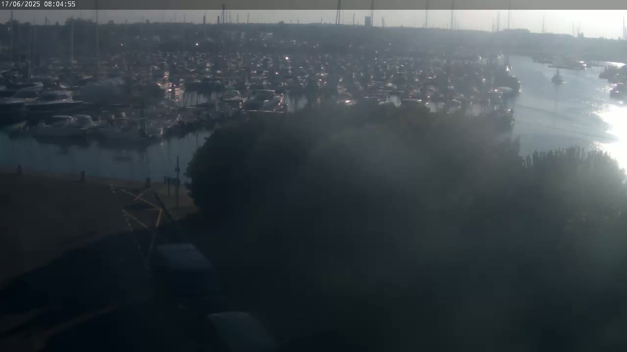 Les Sables-d'Olonne City & Port de Plaisance Olona Port Live Cam - Les Sables-d'Olonne, Vendée, Pays de la Loire, France