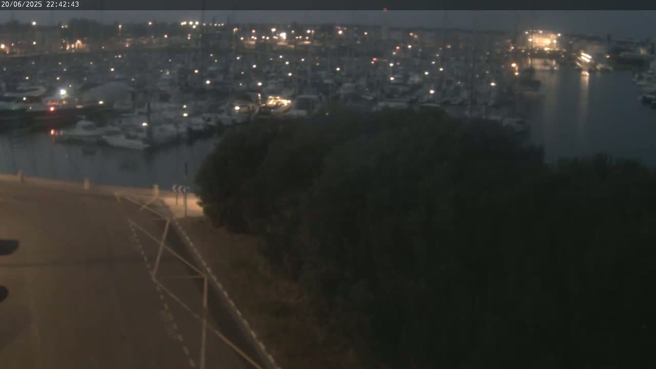 Les Sables-d'Olonne City & Port de Plaisance Olona Port Live Cam - Les Sables-d'Olonne, Vendée, Pays de la Loire, France