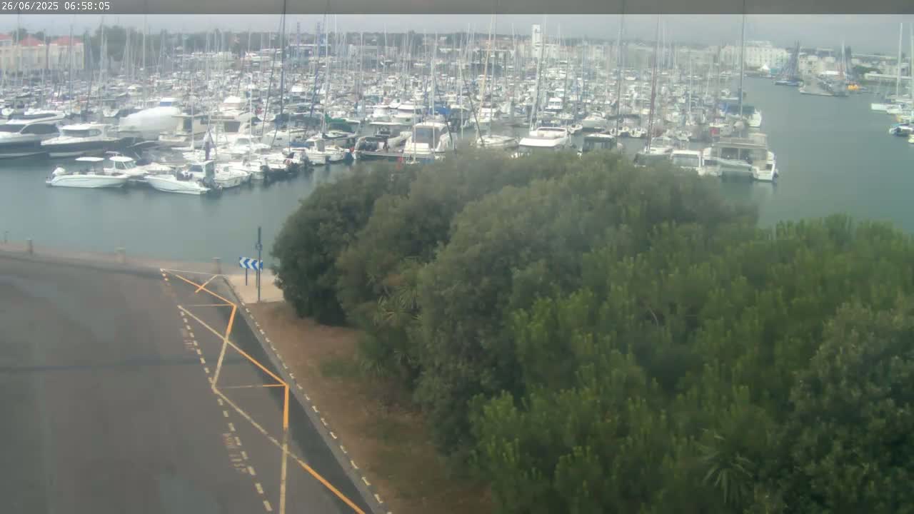Les Sables-d'Olonne City & Port de Plaisance Olona Port Live Cam - Les Sables-d'Olonne, Vendée, Pays de la Loire, France