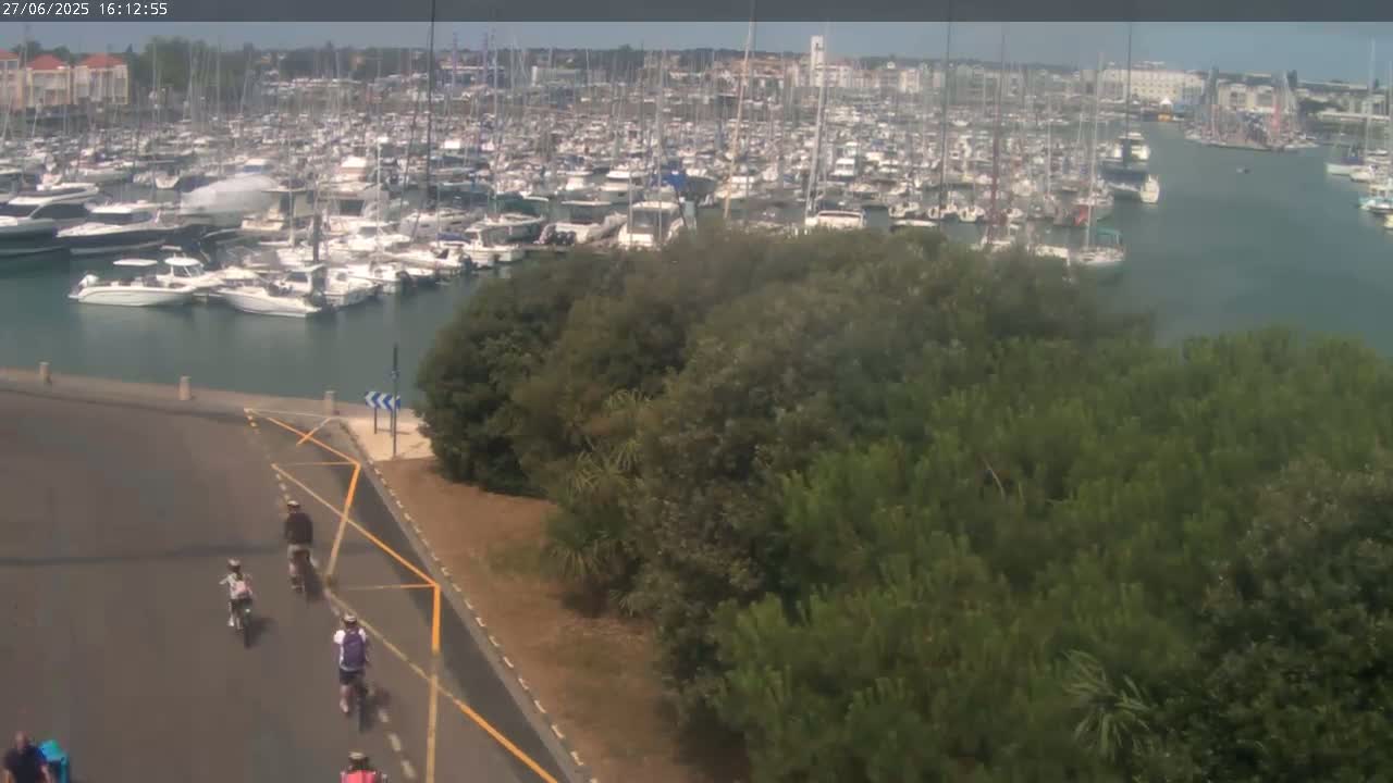 Les Sables-d'Olonne City & Port de Plaisance Olona Port Live Cam - Les Sables-d'Olonne, Vendée, Pays de la Loire, France