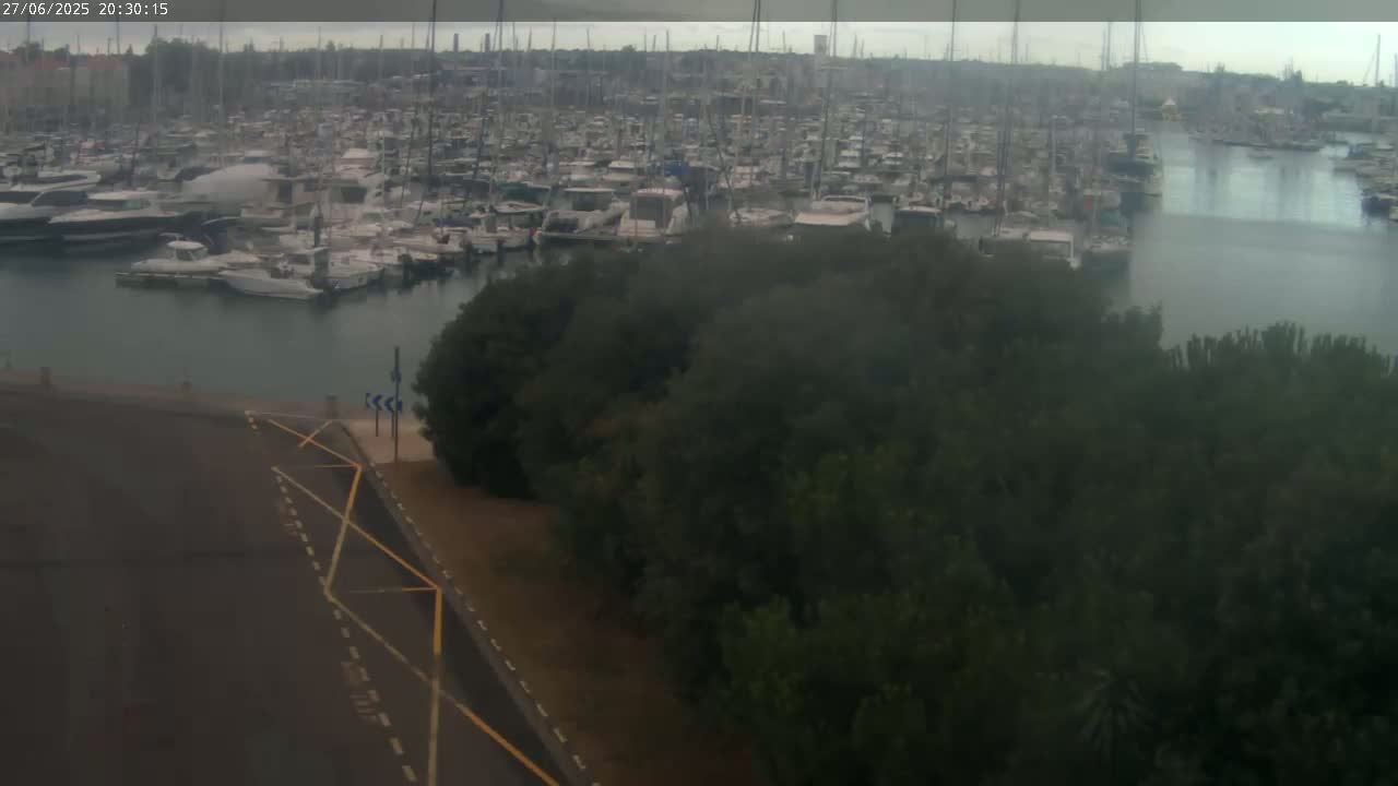 Les Sables-d'Olonne City & Port de Plaisance Olona Port Live Cam - Les Sables-d'Olonne, Vendée, Pays de la Loire, France